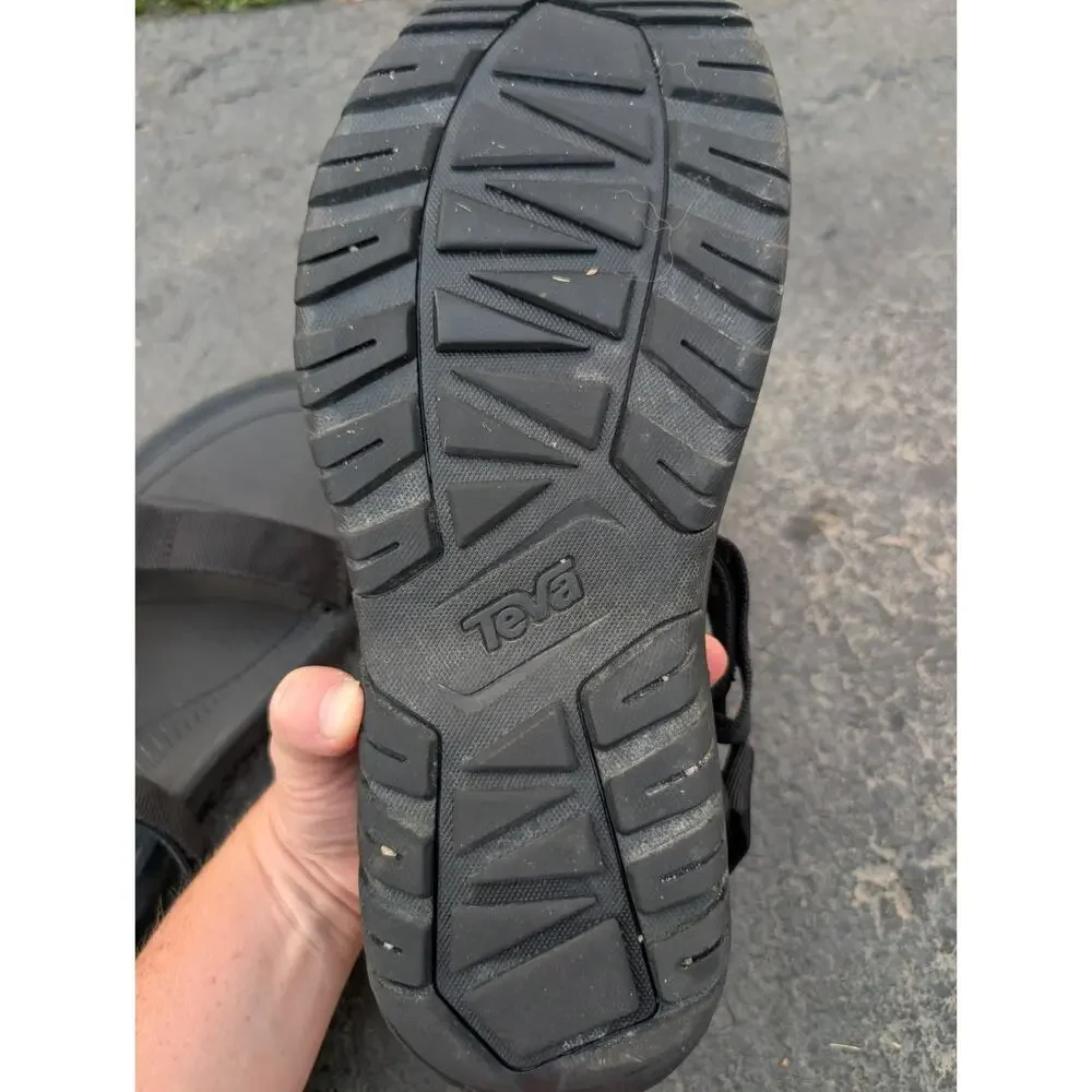 Teva mens hurricane